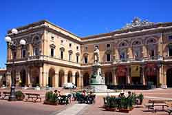 Recanati Piazza Leopardi